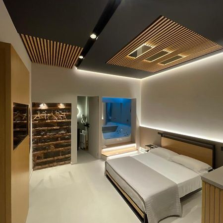 Le Dimore Degli Archi Rooms & Suite คาตาเนีย ภายนอก รูปภาพ