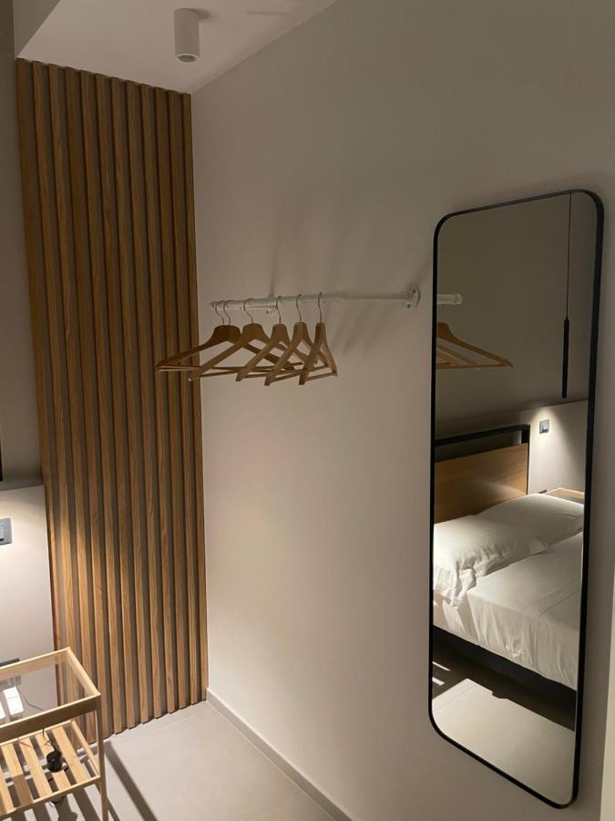 Le Dimore Degli Archi Rooms & Suite คาตาเนีย ภายนอก รูปภาพ